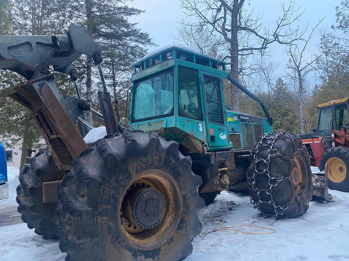 Used 1999 Timberjack 560 Grapple Skidder