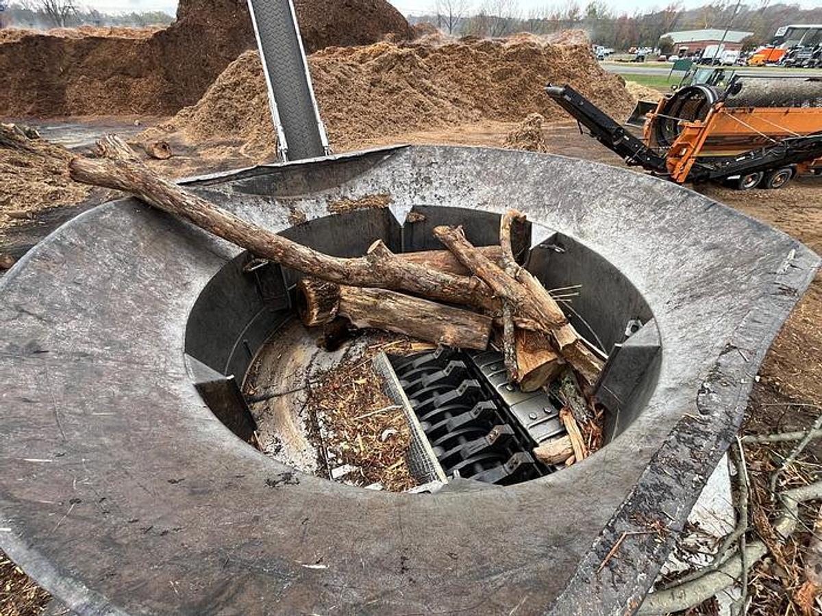 Used 2017 Diamond Z 1463