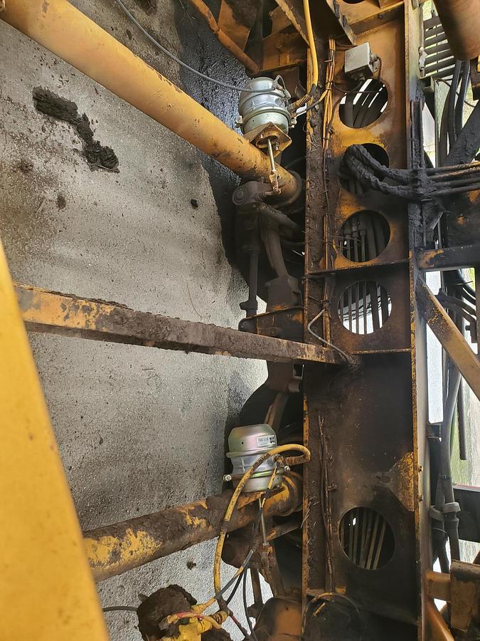 Used 2004 CBI 4800 B. Electric