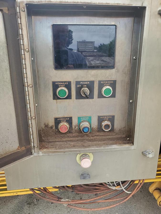Used 2004 CBI 4800 B. Electric