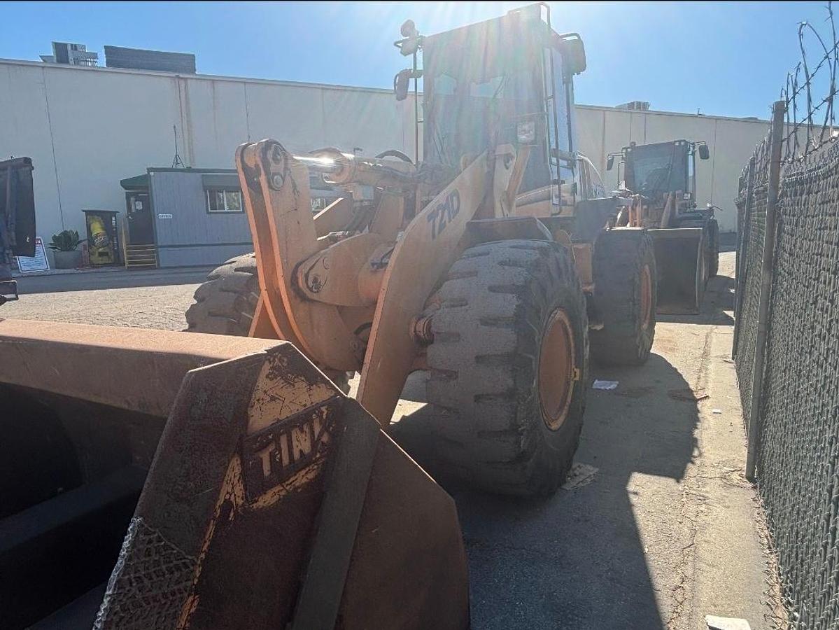 Used 2016 Case 721D