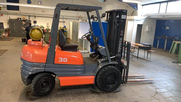 Gebraucht 1990 Toyota 02-G FG30 Gabelstapler Traglast 3500 kg
