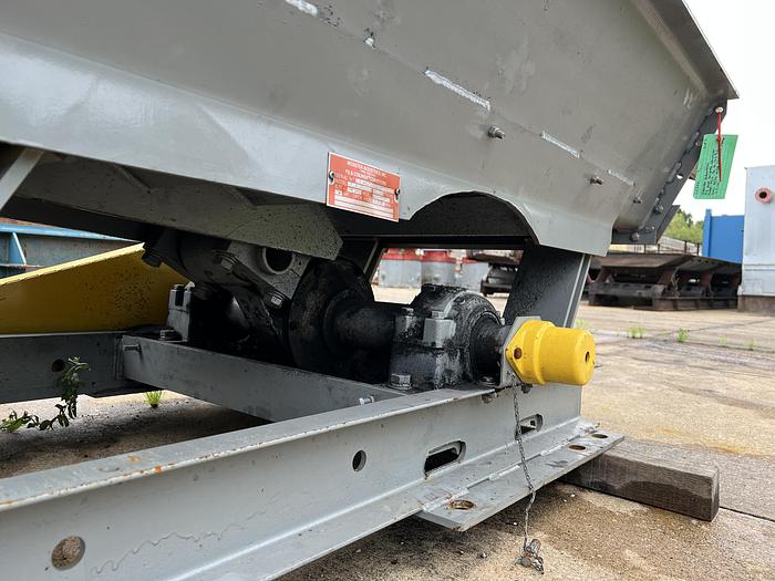 Used WEBSTER INDUSTRIES FLAT SPRING SHAKER CONVEYOR