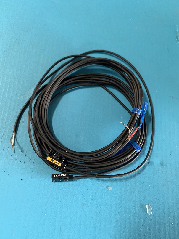 Used Omron Photoelectric Switch E3C-S30W