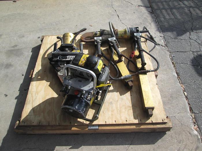 Used Hurst Jaws of Life Extraction Set