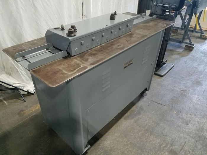 Used Lock Former 18 Gauge Sheet Metal Power Lock Former Double Sided 110V