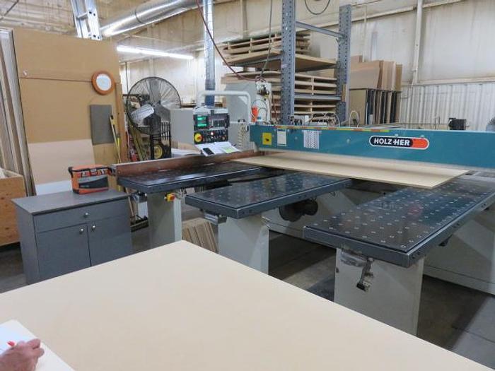 HolzHer Horizontal Panel Saw Model CA80-4300 - Price Reduced For Quick Sale