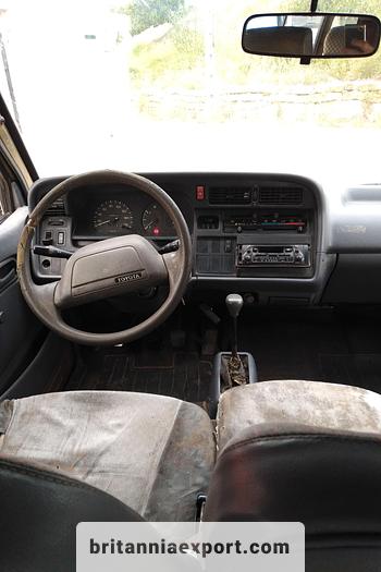 Used 1992 TOYOTA Hiace H15 9 seats minibus