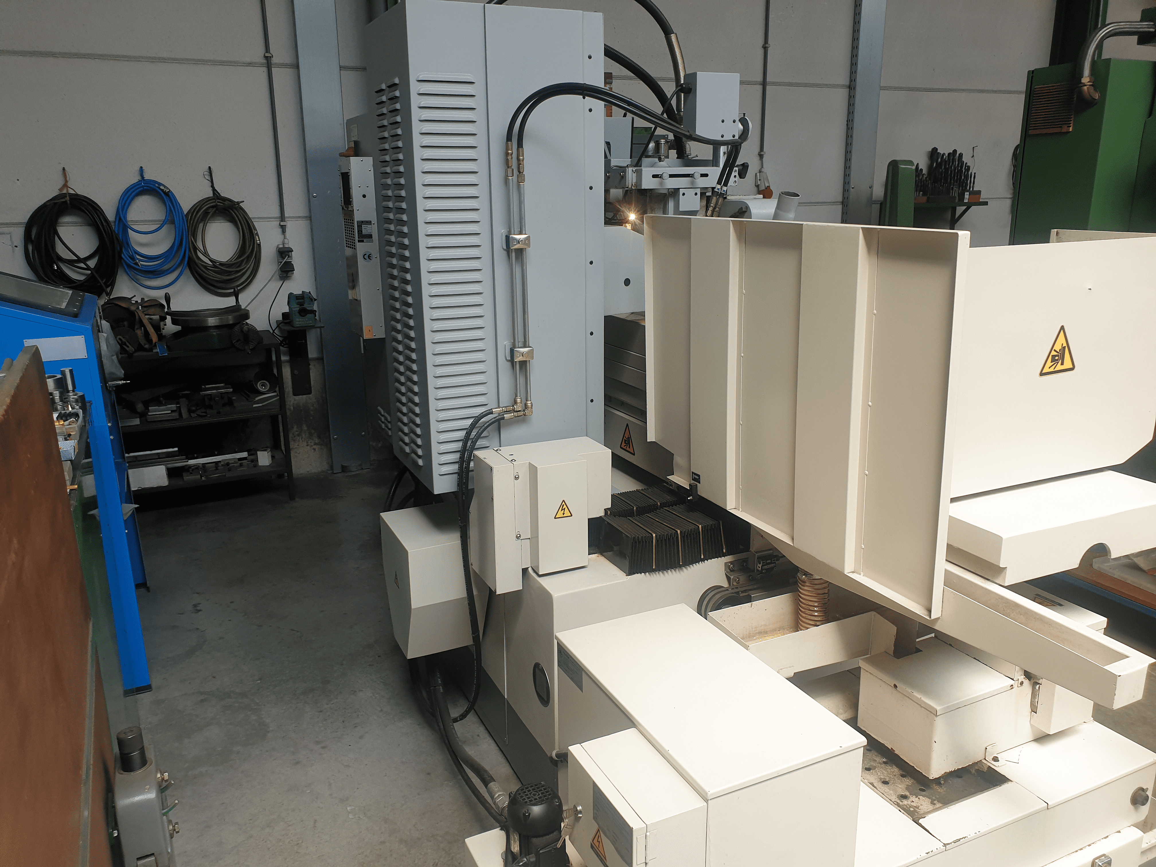 Used Chevalier FSG-1632 ADII - Grinding Machine