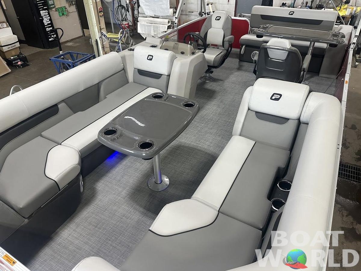 2025 Princecraft Vectra 23 RL SS Swingback Pontoon & Mercury 4-Stroke EFI