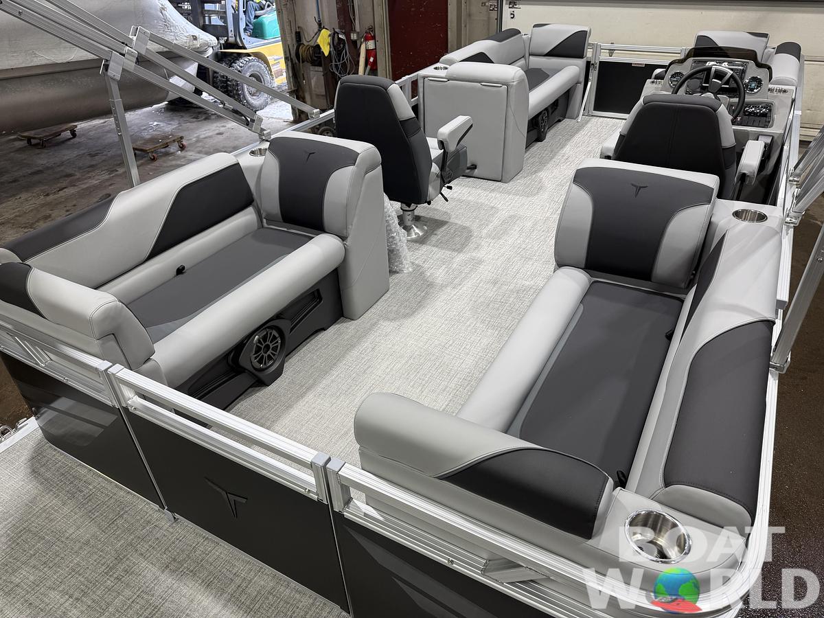 2026 Tahoe Pontoons Sport 2180 Quad Lounge