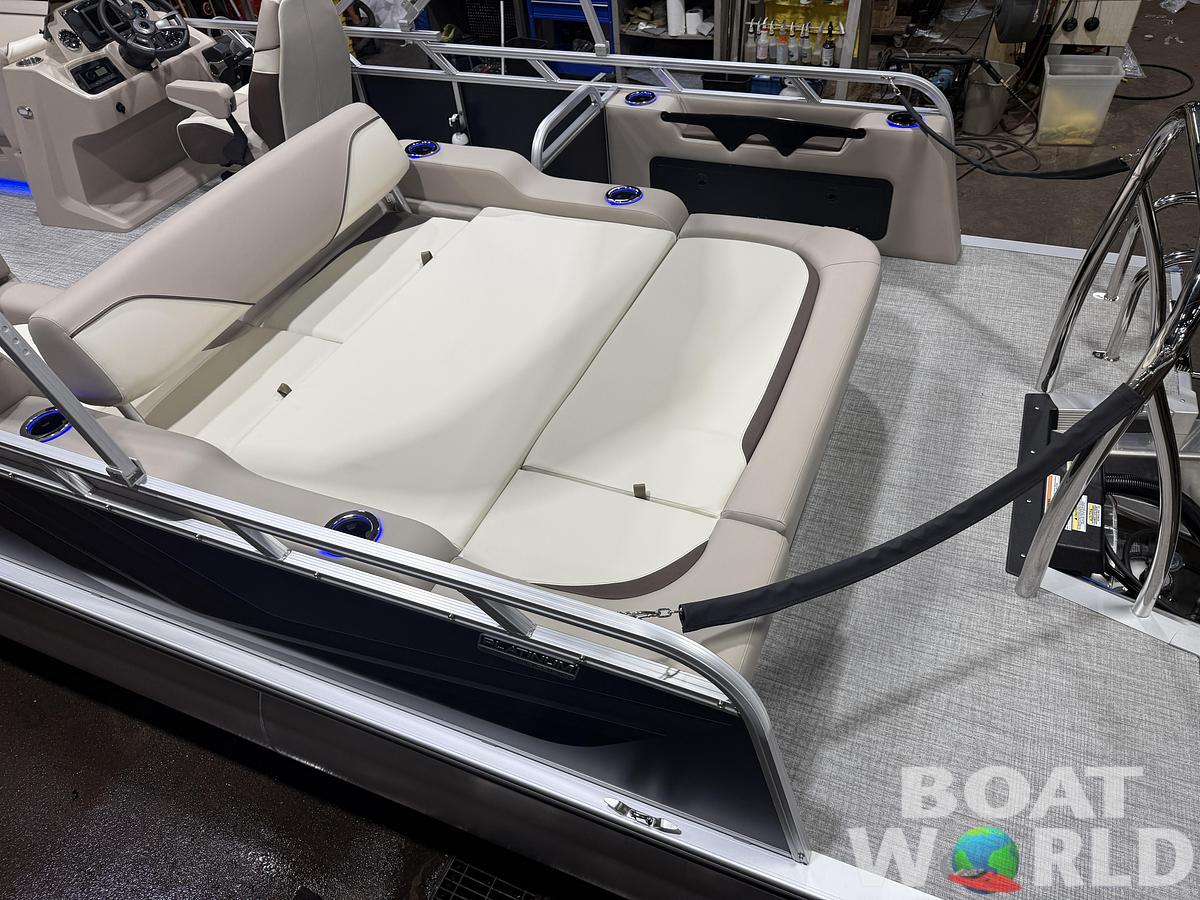 2026 Tahoe Pontoons Sport 2385 Swingback (VRB) Tritoon