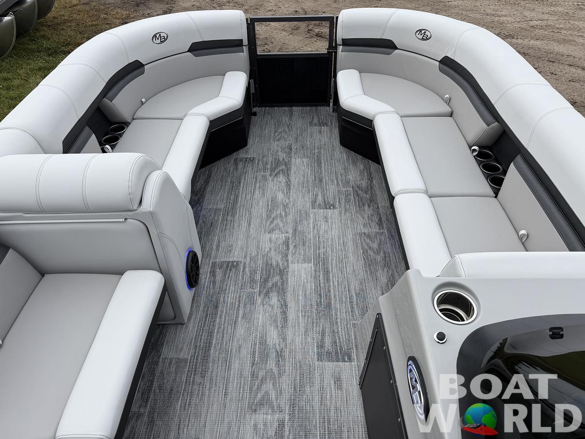 2026 Montego Bay 8522 Quad Lounge Tritoon 