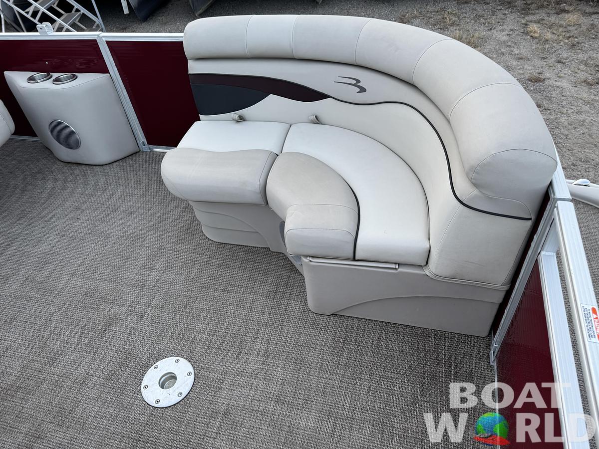 Used 2019 Bennington 21 SX Pontoon