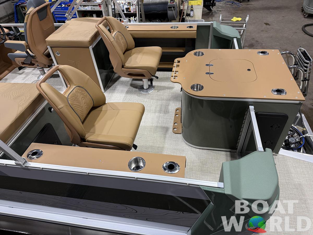 2026 Tahoe Pontoons GEOfish 2385 Rear Fish