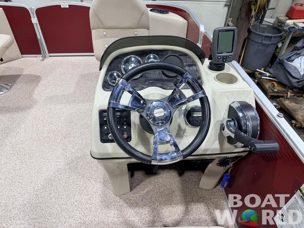 Used 2016 Weeres 200 Allure Fish Pontoon