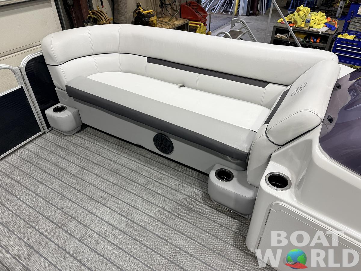 Used 2020 Sweetwater 2086 Cruise Pontoon & 70HP Suzuki 4Stroke -$25,995