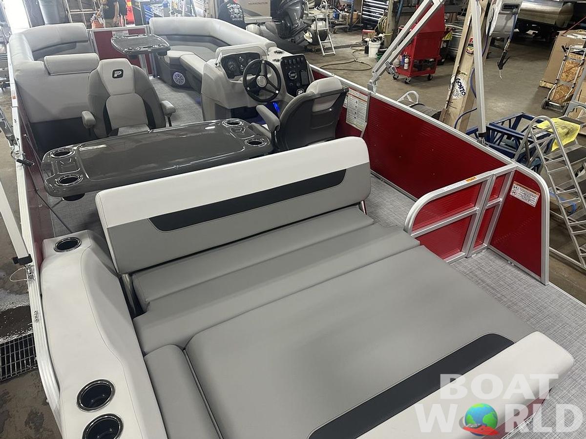 2025 Princecraft Vectra 23 RL SS Swingback Pontoon & Mercury 4-Stroke EFI