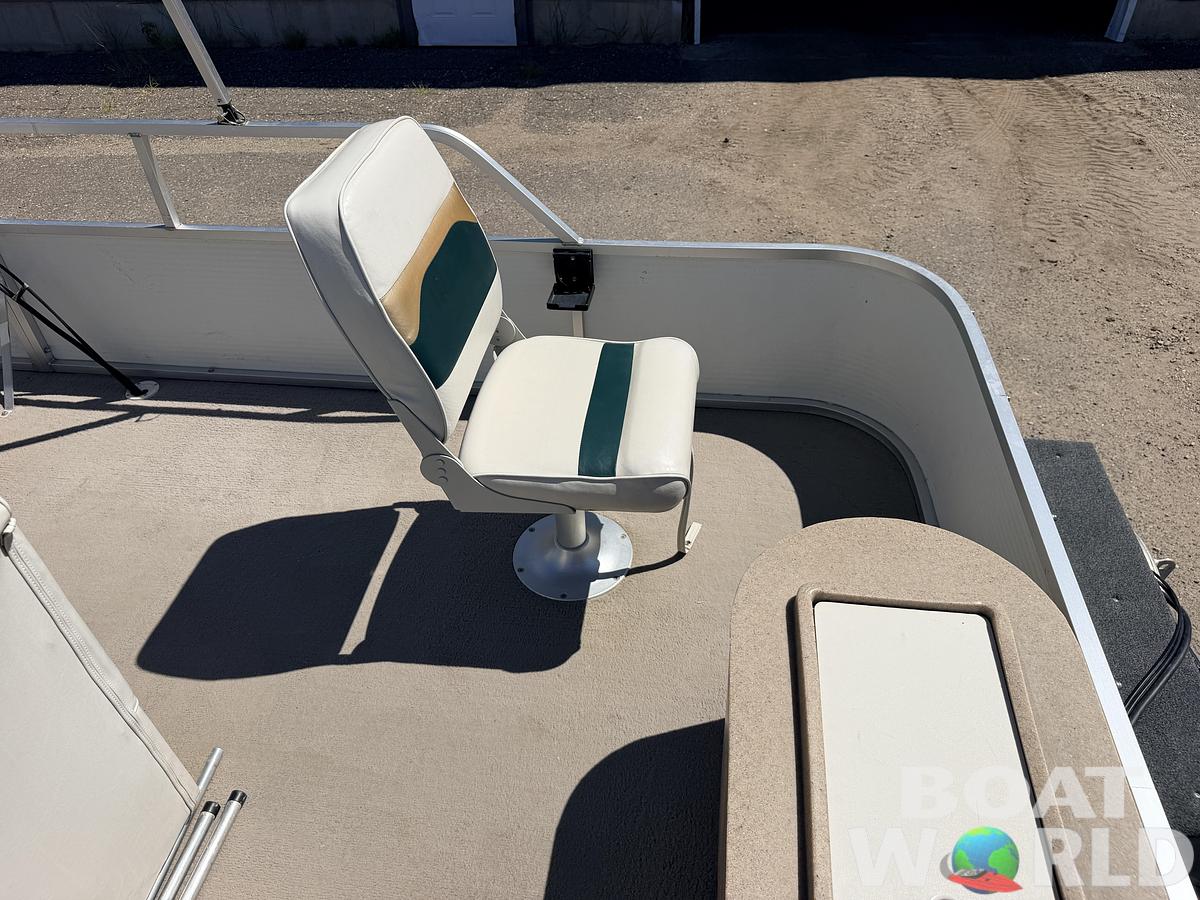 Used 2010 Palm Beach 2023 Fishmaster & 60HP Mercury 4Stroke -$12,995