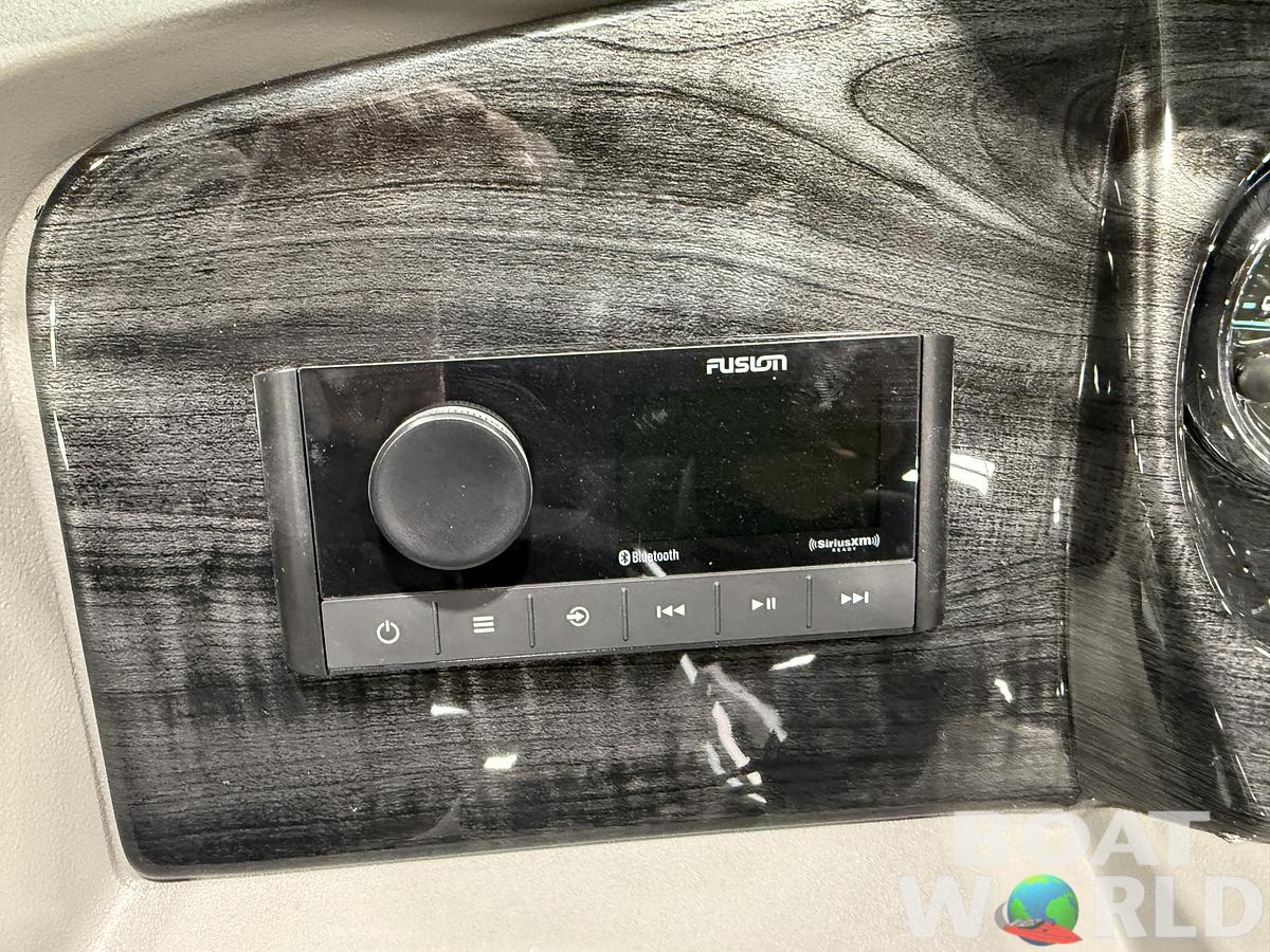 2026 Tahoe Pontoons LTZ 1985 Cruise Pontoon