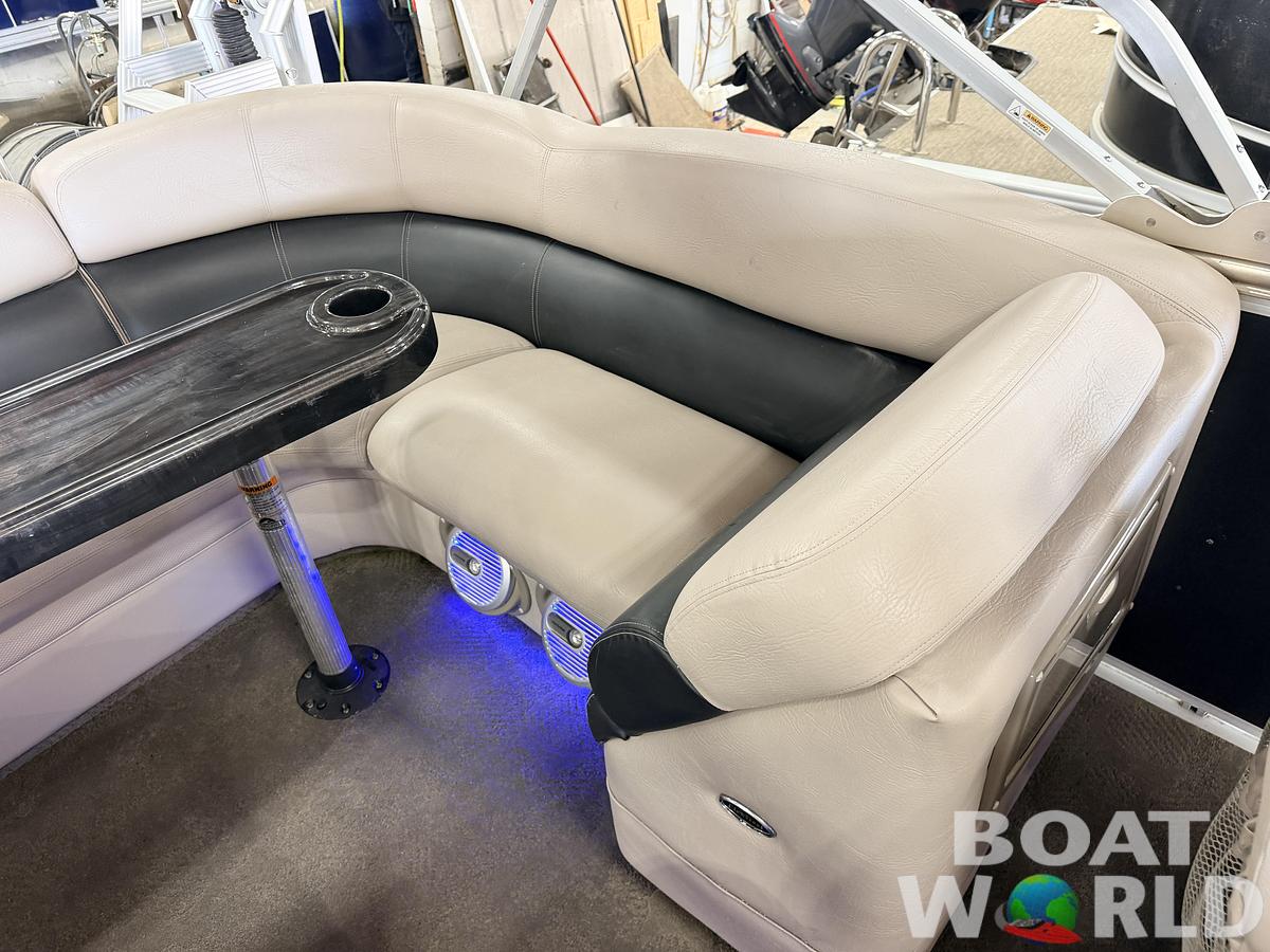 Used 2012 Premier 250 Intrigue & 140HP Suzuki 4Stroke -$21,995
