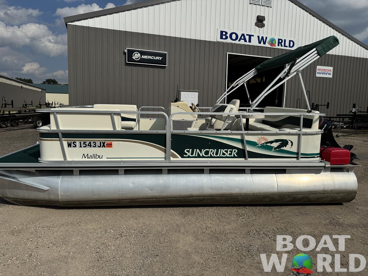 Used 1999 Lowe Suncruiser Malibu 180