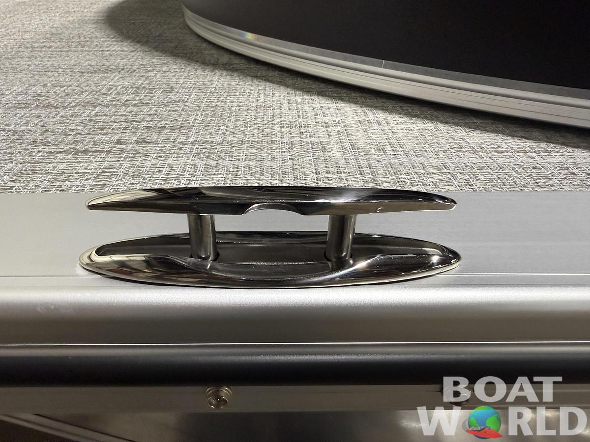 2026 Tahoe Pontoons LTZ 1985 Cruise Rear Bench (CRB) 