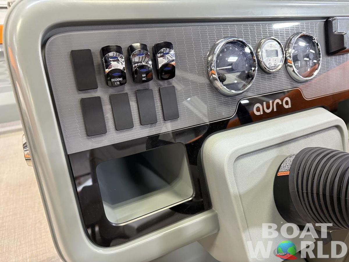 2025 Tahoe Pontoons Aura 1985 Quad Lounge & 50HP 4-Stroke EFI