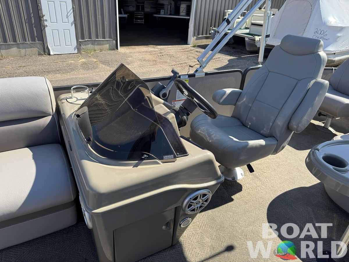 Used 2011 Premier 201 Gemini Fish 'n Cruise Pontoon