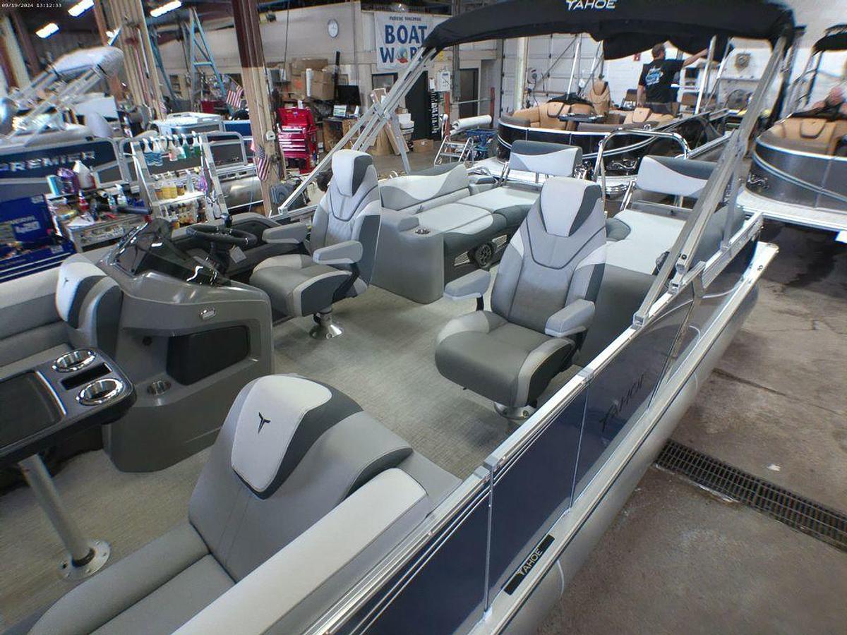 2025 Tahoe Pontoons LTZ 2385 Quad Lounge Shift SS & Honda 4-Stroke EFI