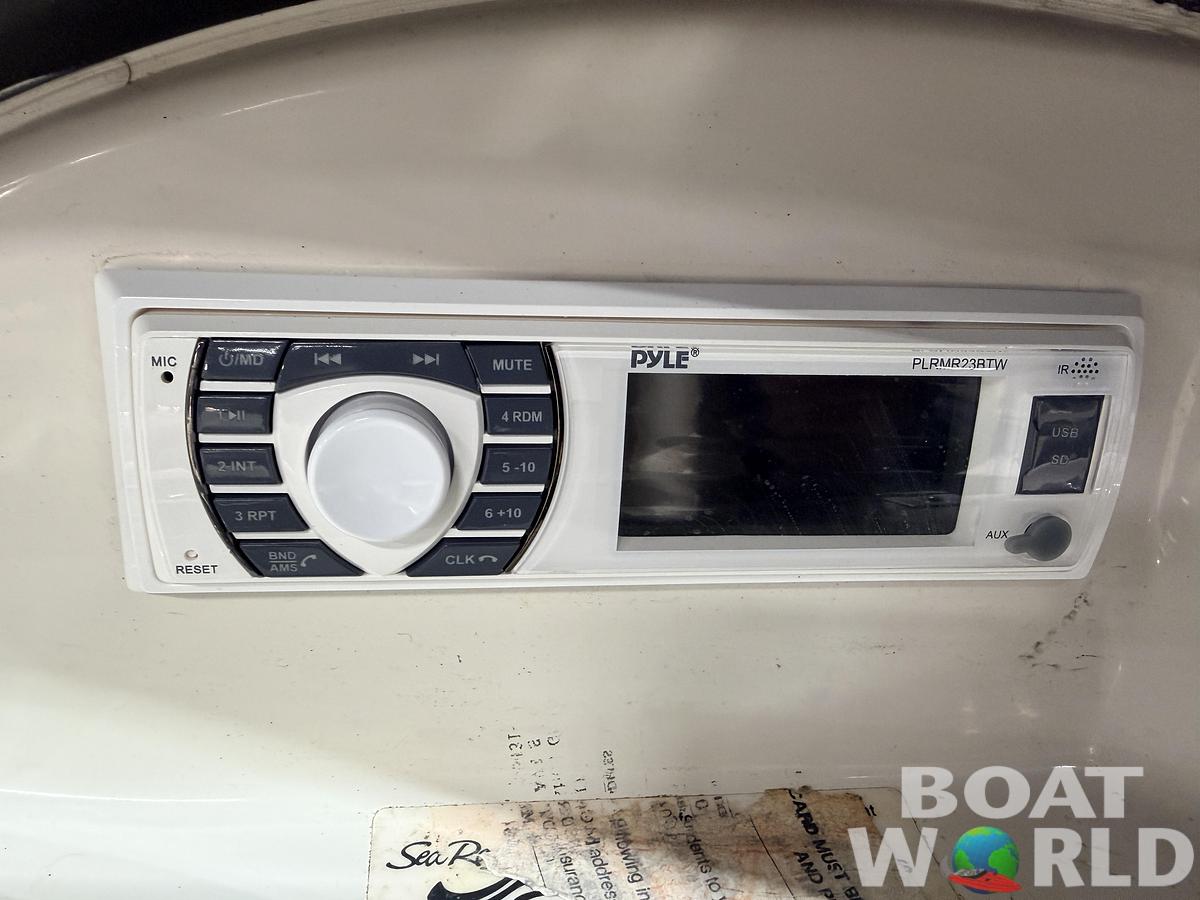 Used 2004 Sea Ray Sport 180 Runabout & 135HP 3.0L Mercruiser - $7,995