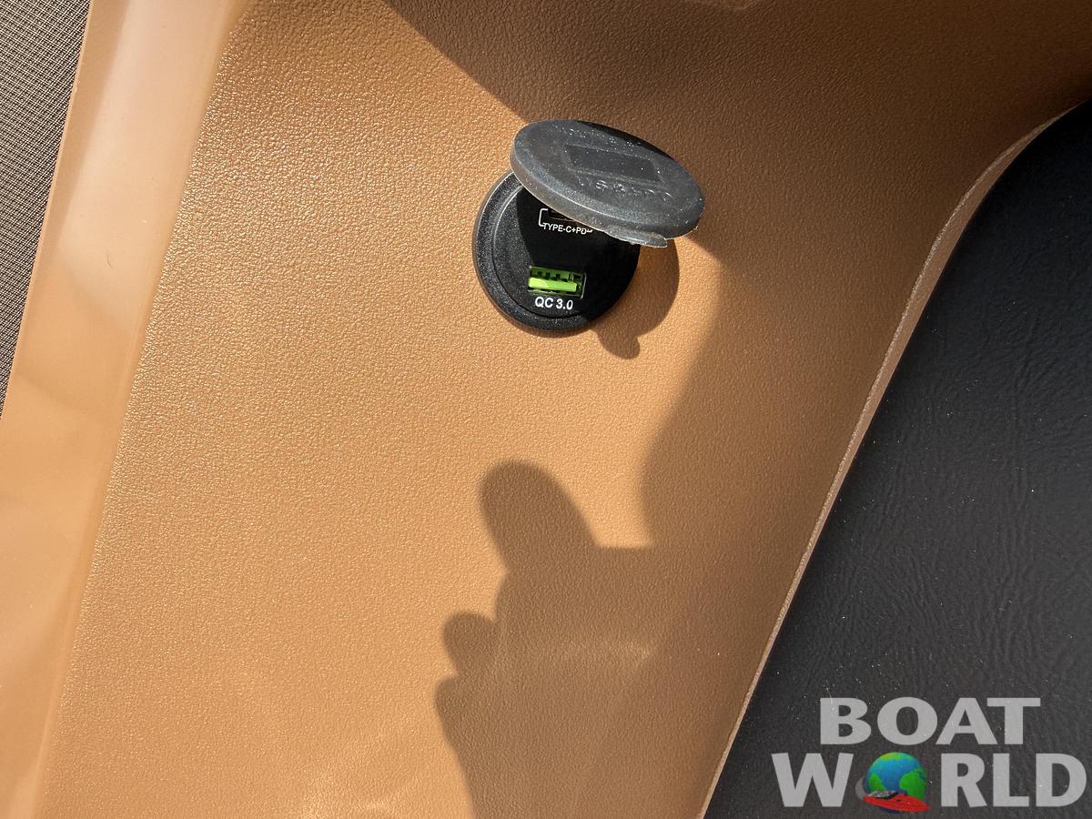 2026 Tahoe LTZ 2185 Cruise Pontoon