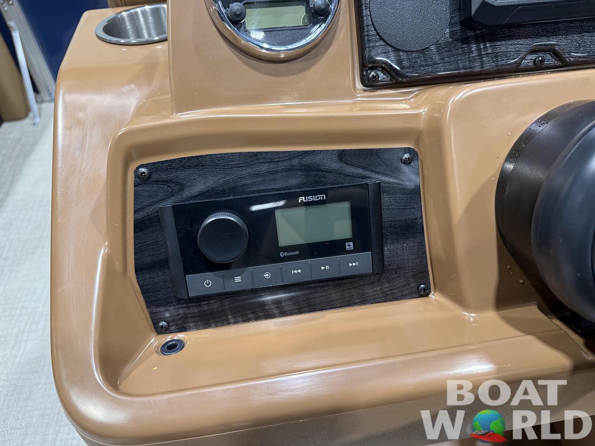 2026 Tahoe Pontoons Sport 2180 Swingback (VRB) 