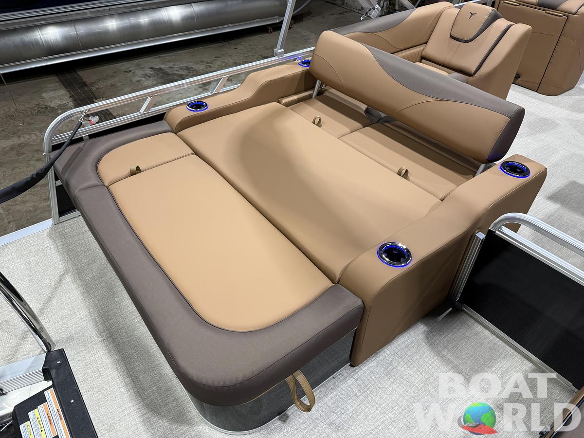 2026 Tahoe LTZ VRB Swingback Tritoon & Honda $51995