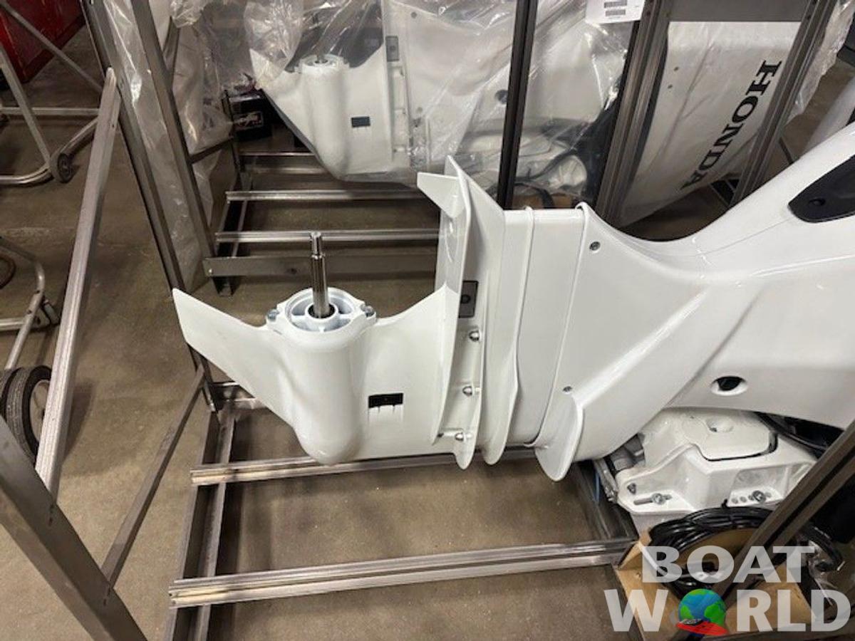 2025 Honda Marine 225HP 4-Stroke EFI Outboard 30"