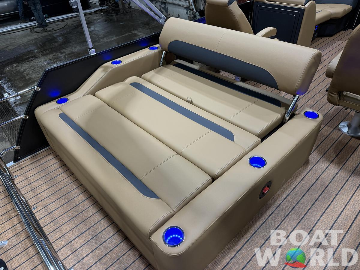 2026 Bentley Legacy 200 Swingback Pontoon $40995