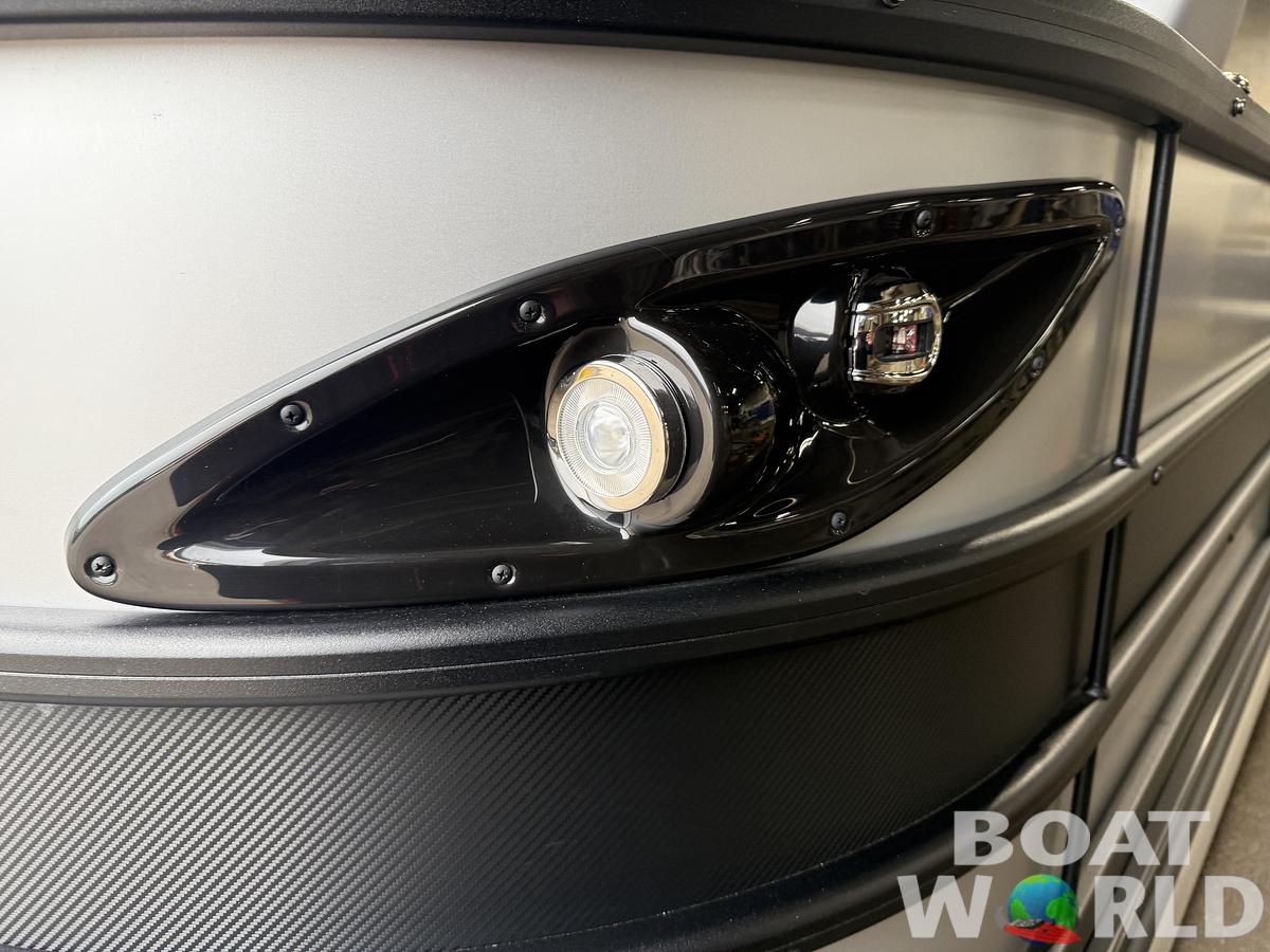 Used 2026 Bentley Pontoons Legacy 223 DL Quad Lounge Tritoon & 250HP