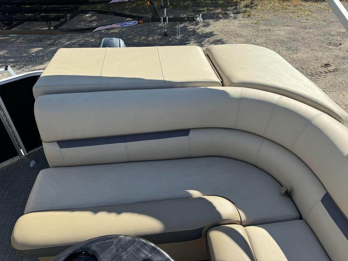 Used 2020 Sweetwater SW 2086 Cruise Pontoon with 70HP Yamaha 4-S EFI