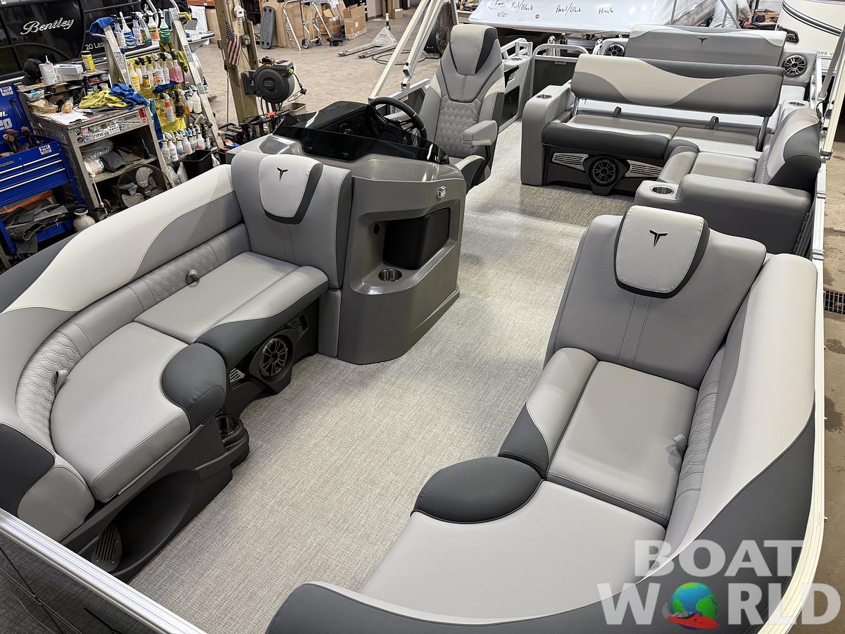2025 Tahoe Pontoons LTZ 2385 Swingback (VRL) & Honda 4-Stroke EFI