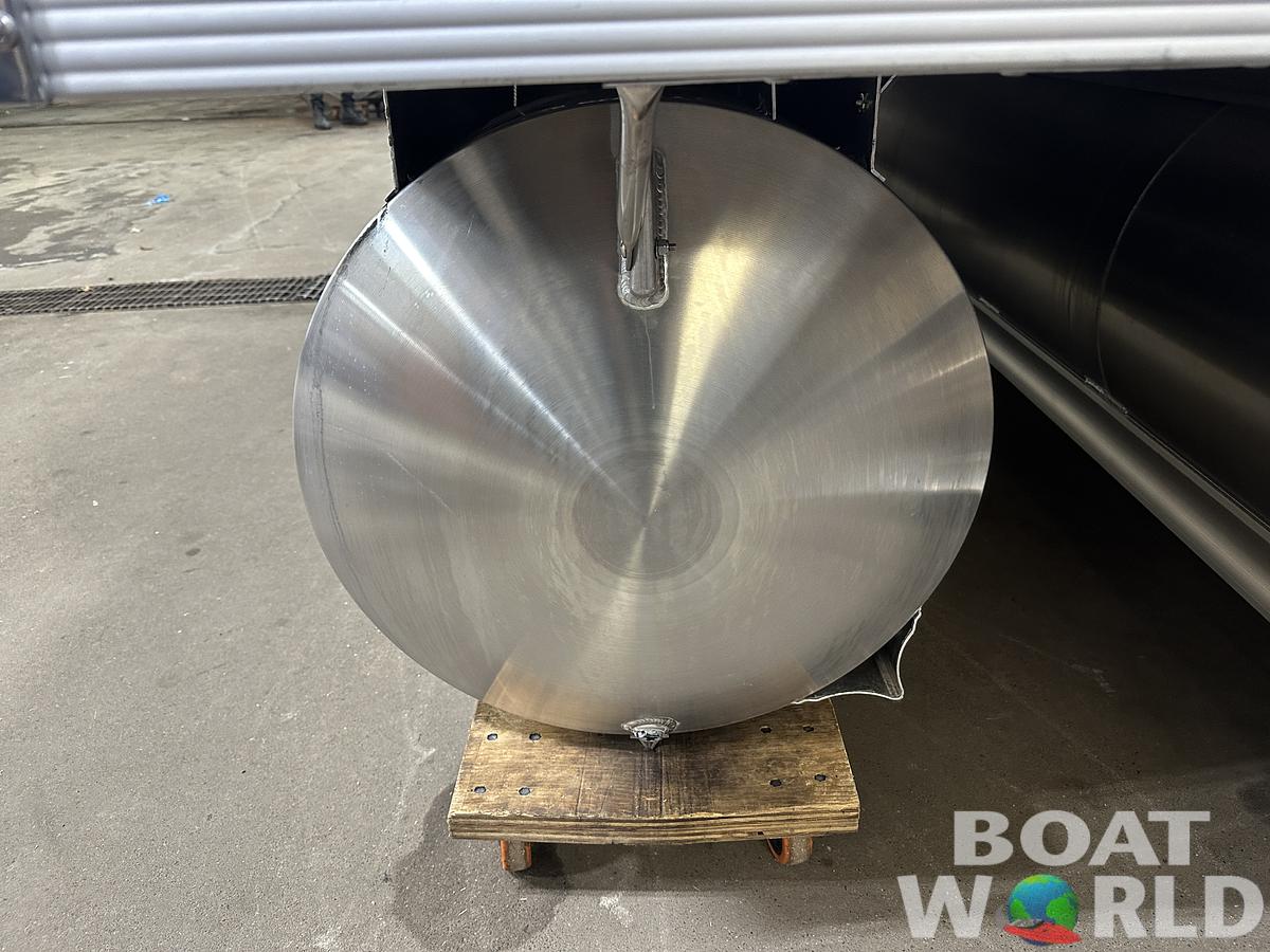 2025 Tahoe Pontoons LTZ 2385 Swingback (VRL) Tritoon & Honda 4-Stroke EFI