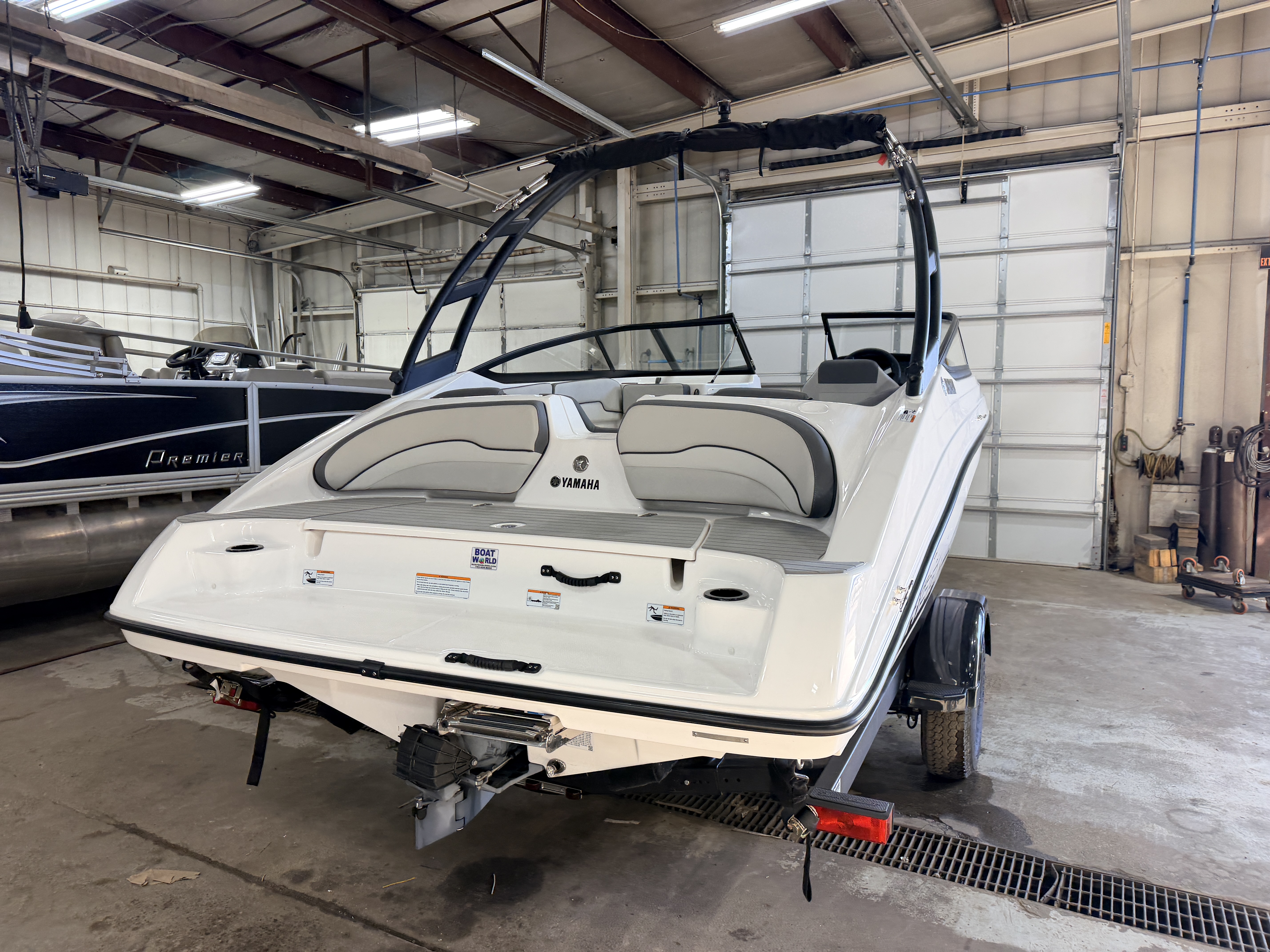 Used 2023 Yamaha AR 190