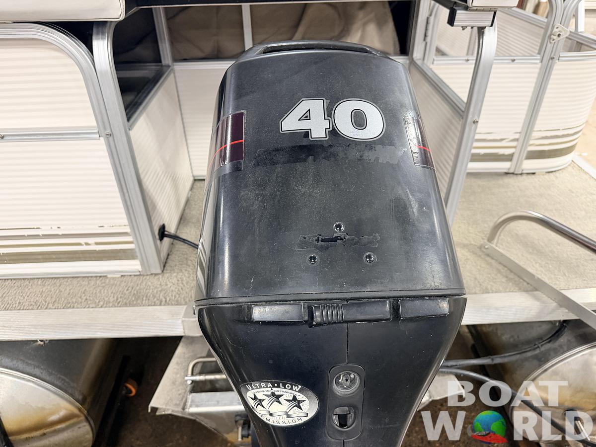 Used 2004 Northwood 2023 Reitta & 40HP Mercury 4Stroke -$