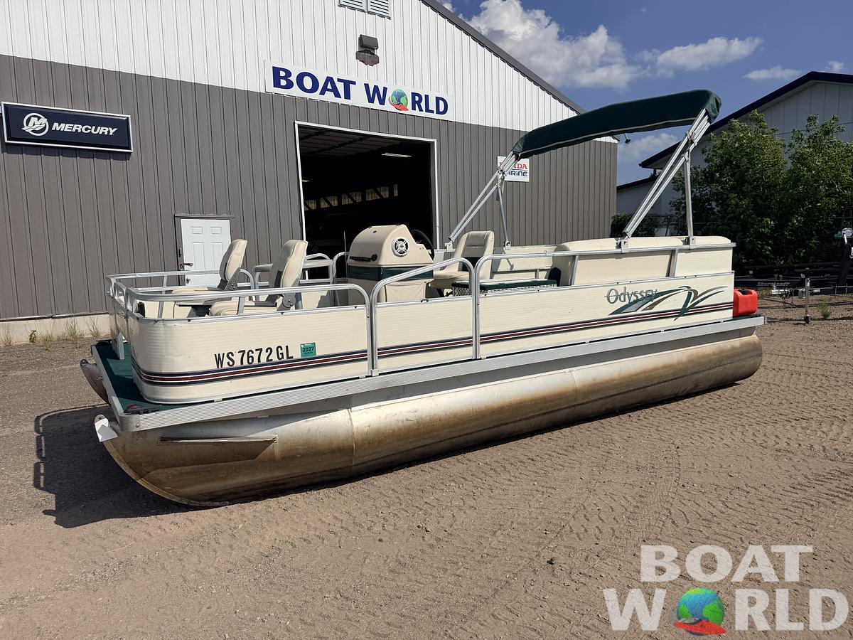 Used 2003 Odyssey 1903 Fish & Cruise & 40HP Johnson 4Stroke -$10,995