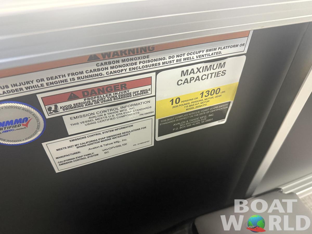 2027 Tahoe Sport VRB 2180 Swingback & 4-Stroke $33995