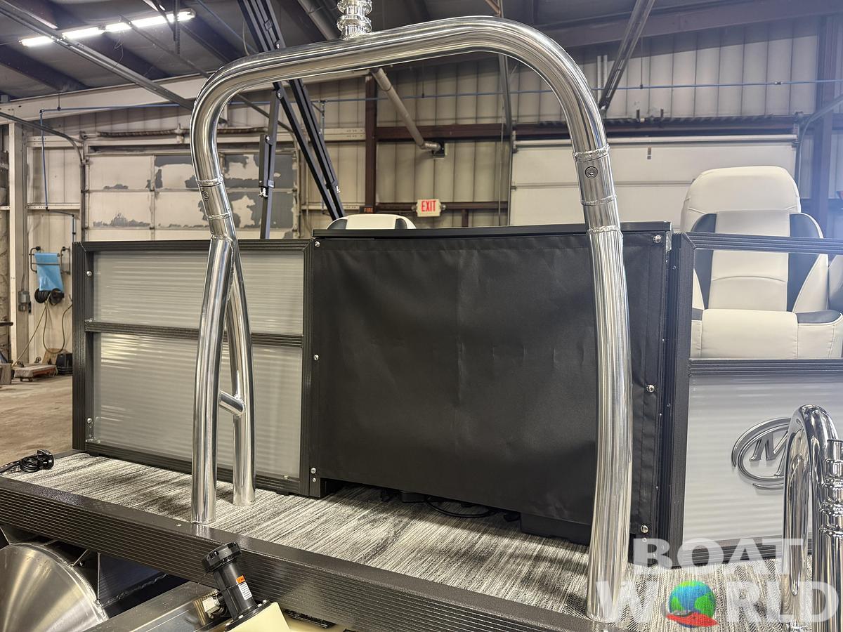 2026 Montego Bay 8522 Fish & Cruise Deluxe 