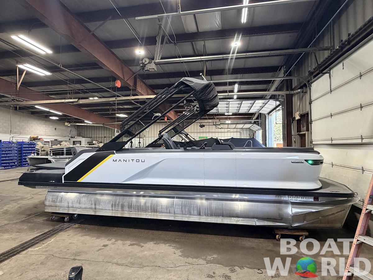 Used 2023 Manitou 220 Explore Tritoon & 150HP Rotax -$39,995