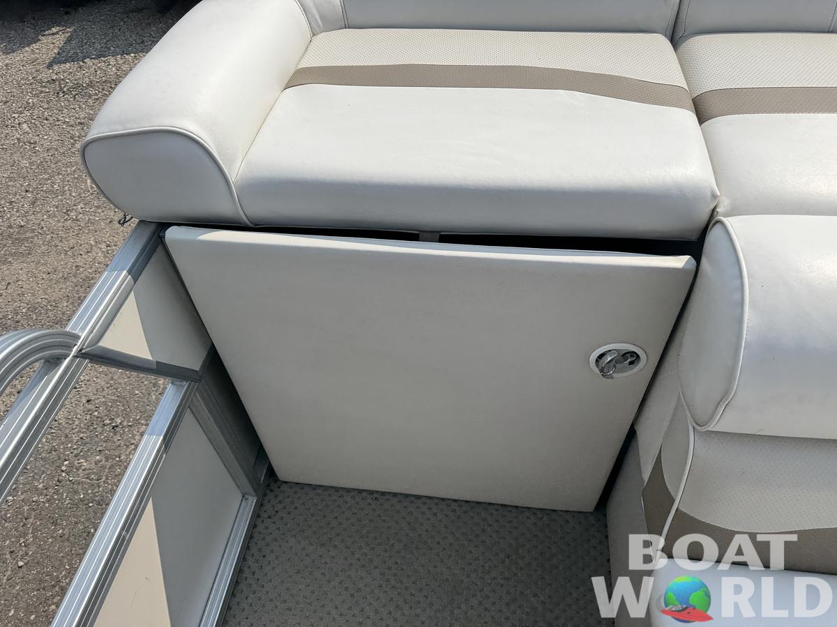 Used 2006 Smokercraft SunChaser 820 Pontoon