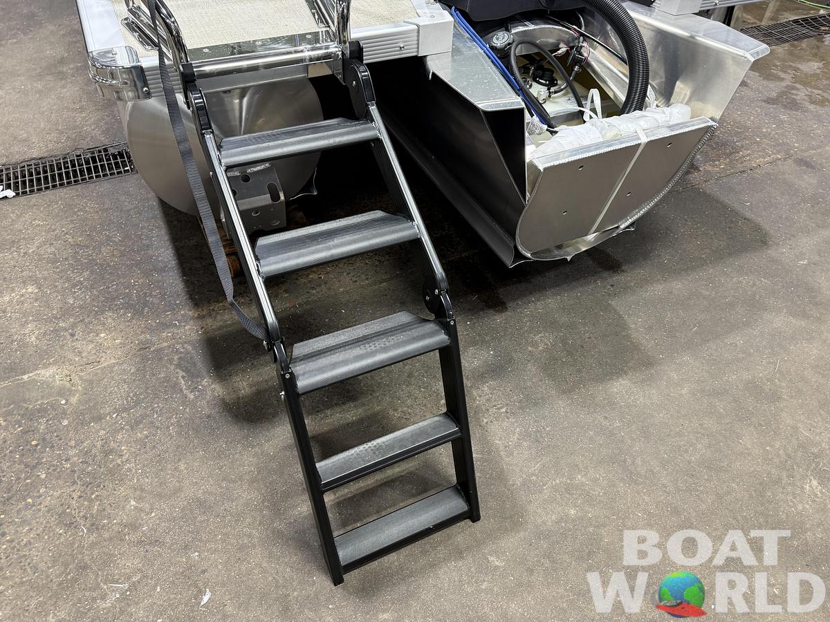 2026 Tahoe Pontoons LTZ 2385 Elite Windshield Tritoon 