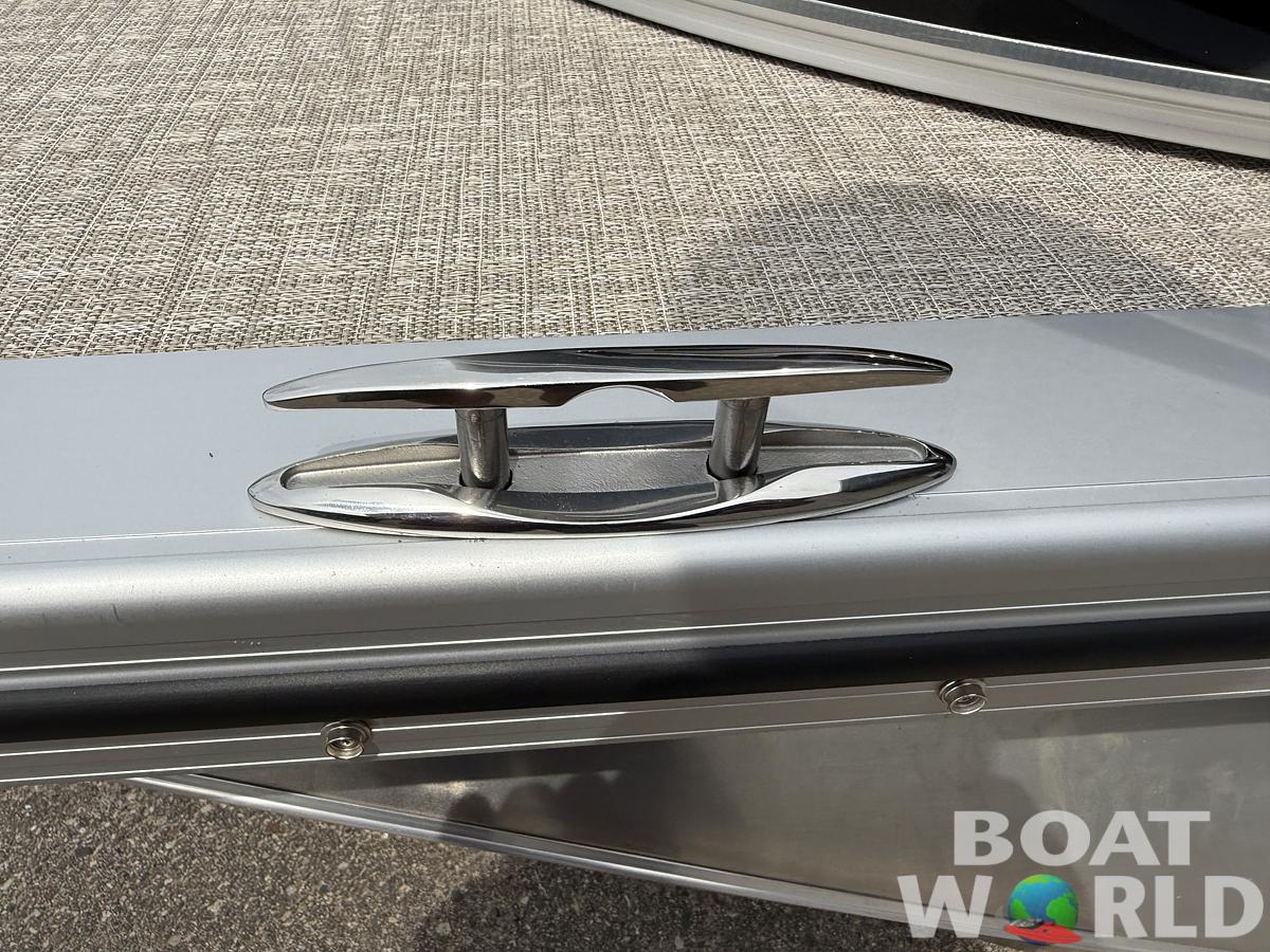 2025 Tahoe Pontoons LTZ 2385 Swingback (VRB) & Honda 4-Stroke EFI