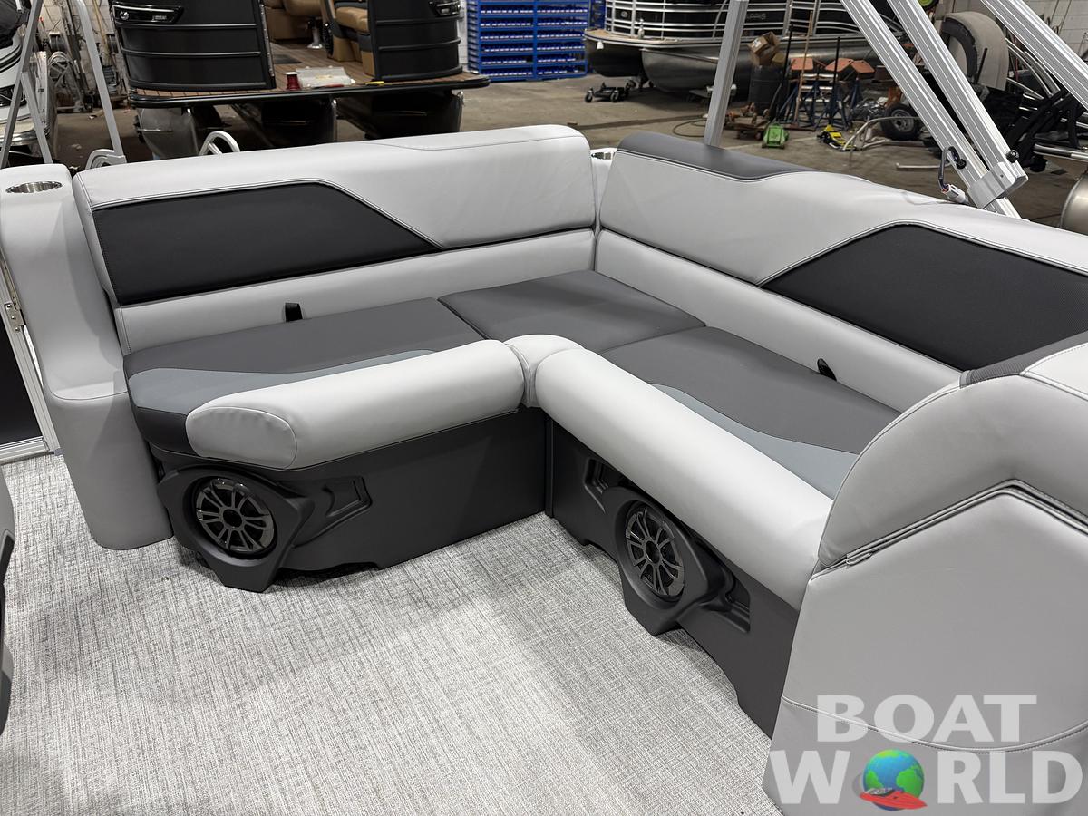 2026 Tahoe Pontoons Sport 1980 Cruise Rear Bench (CRB)